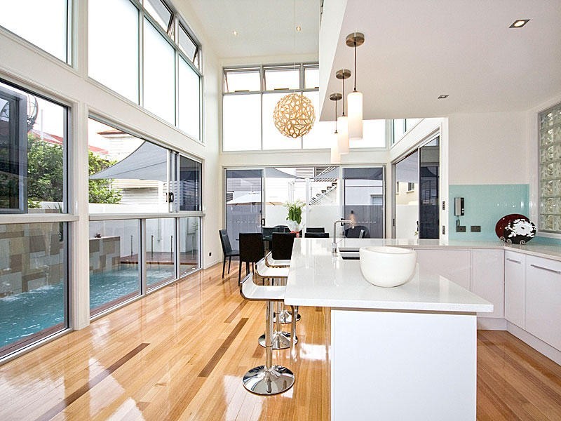 25 Fuljames Lane, New Farm QLD 4005