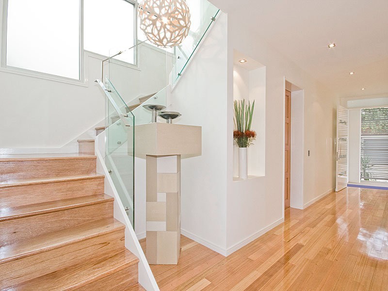 25 Fuljames Lane, New Farm QLD 4005