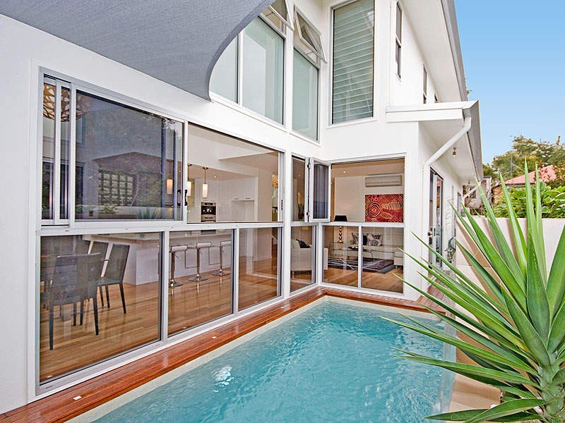 25 Fuljames Lane, New Farm QLD 4005