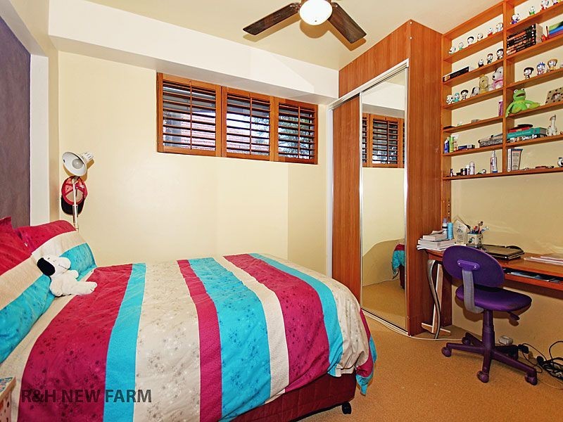 4/66 Merthyr Road, New Farm QLD 4005