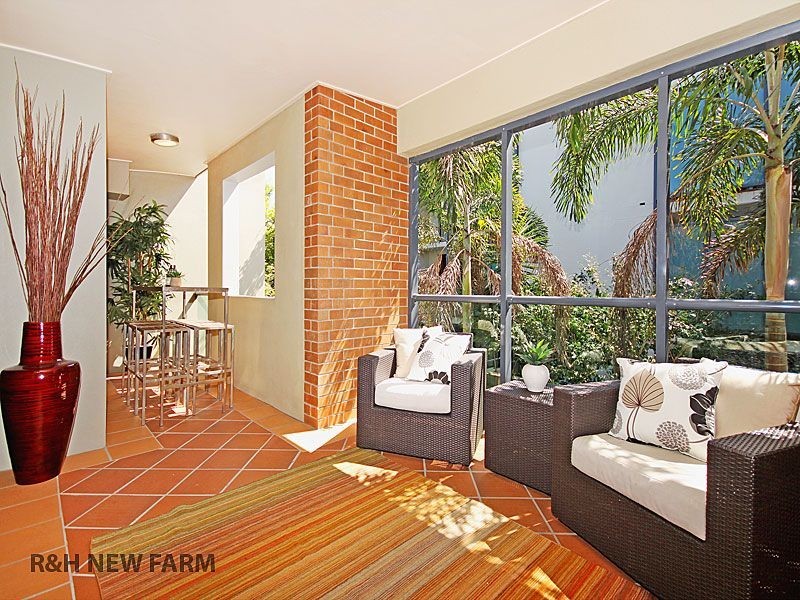 12/140 Commercial Road, Teneriffe QLD 4005