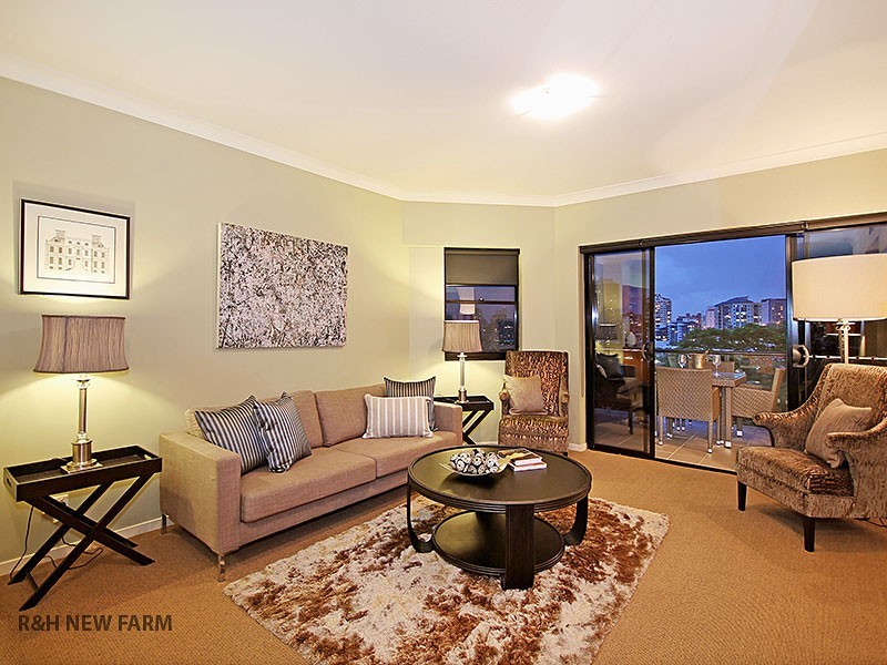 8/37 Moray Street, New Farm QLD 4005