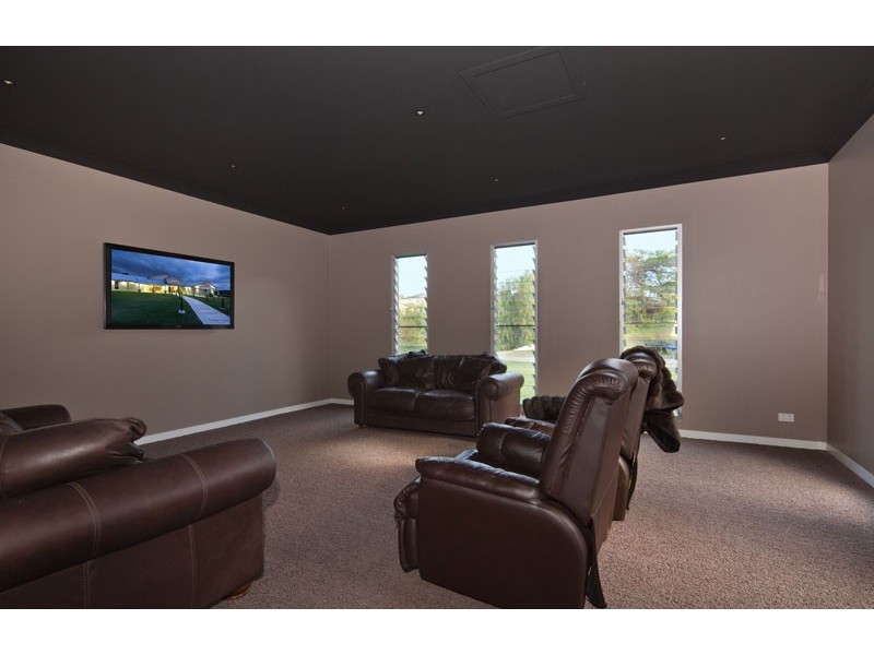 Mount Samson QLD 4520