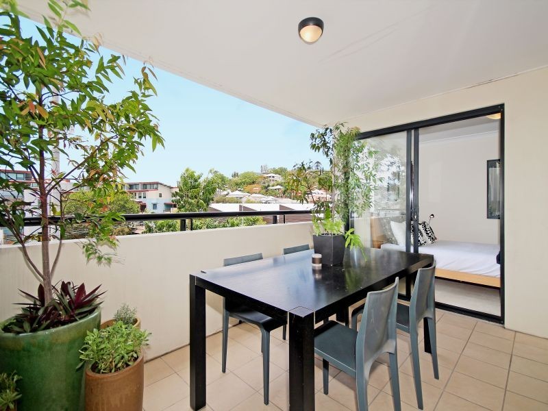 15/120 Commercial Road, Teneriffe QLD 4005