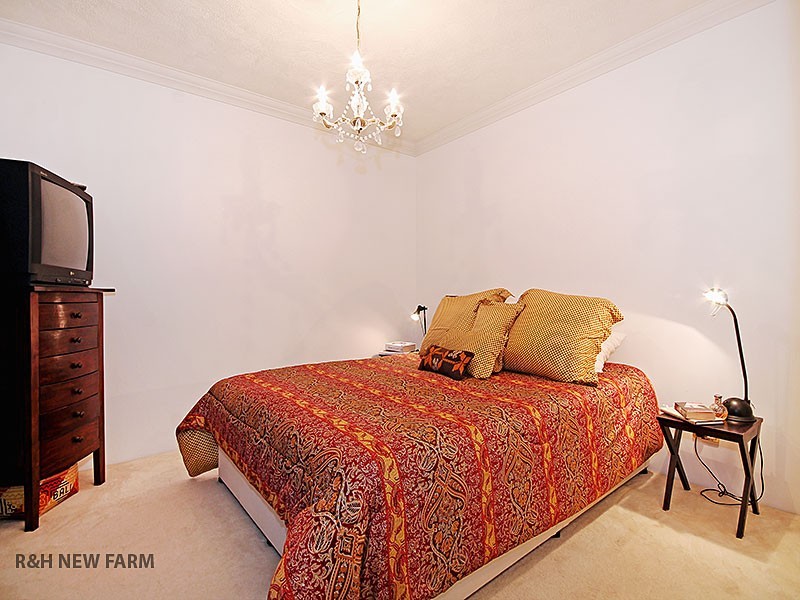 16/68 Beeston Street, Teneriffe QLD 4005