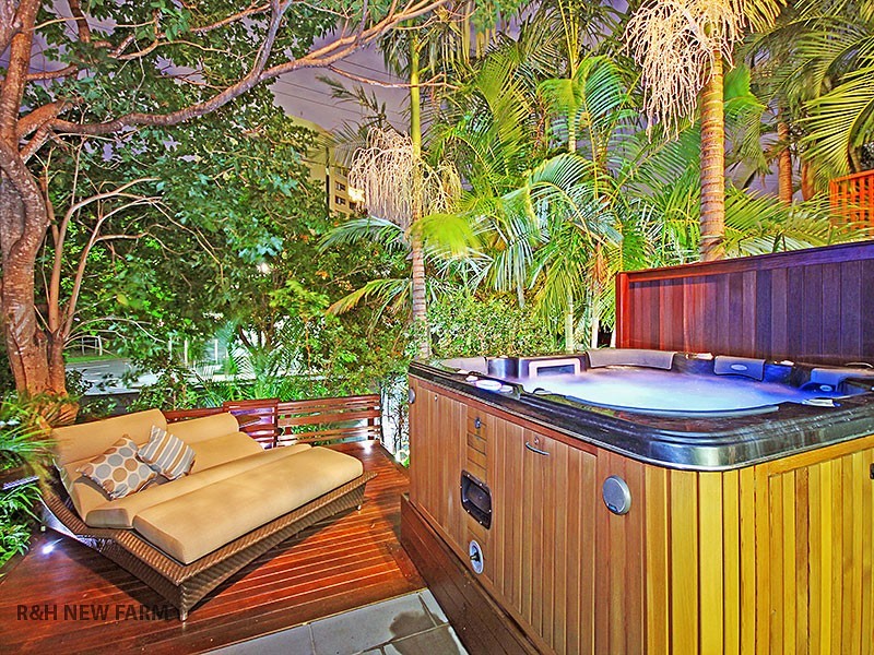 5/32 Hazlewood Street, New Farm QLD 4005