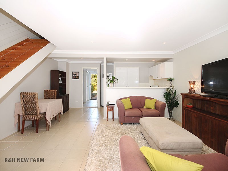 87/14 Kensington Place, Birkdale QLD 4159