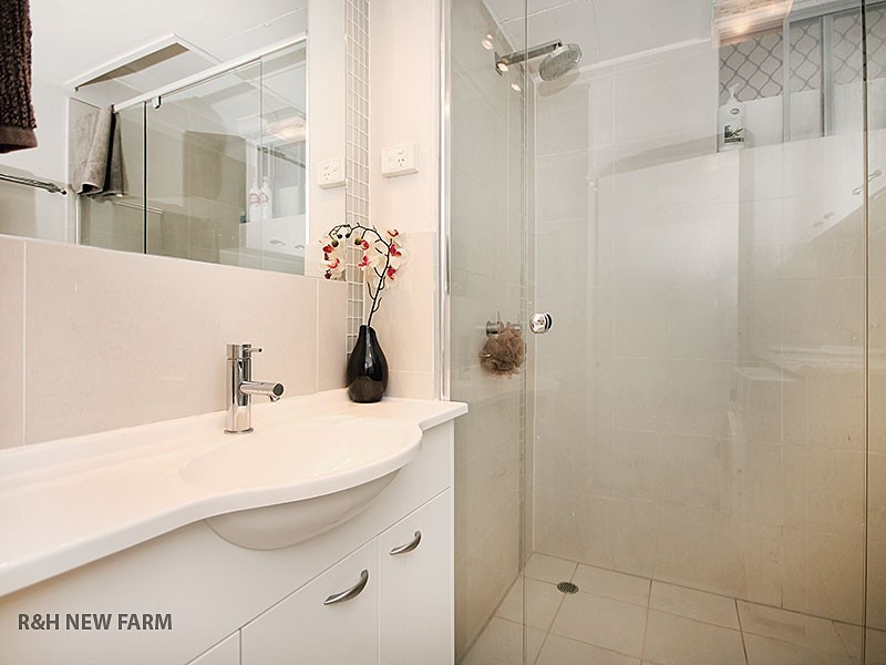 2/65 Heal Street, New Farm QLD 4005