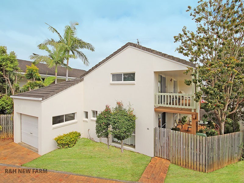 16/14 Kensington Place, Birkdale QLD 4159