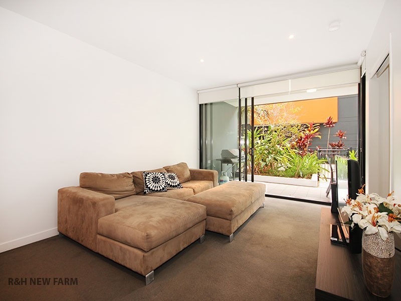 202/10 Pidgeon Close, West End QLD 4101