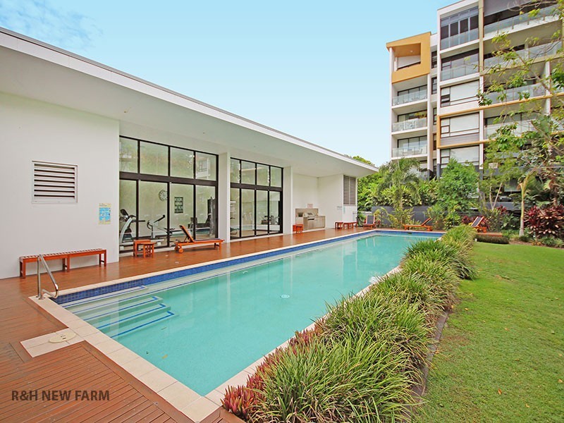 202/10 Pidgeon Close, West End QLD 4101