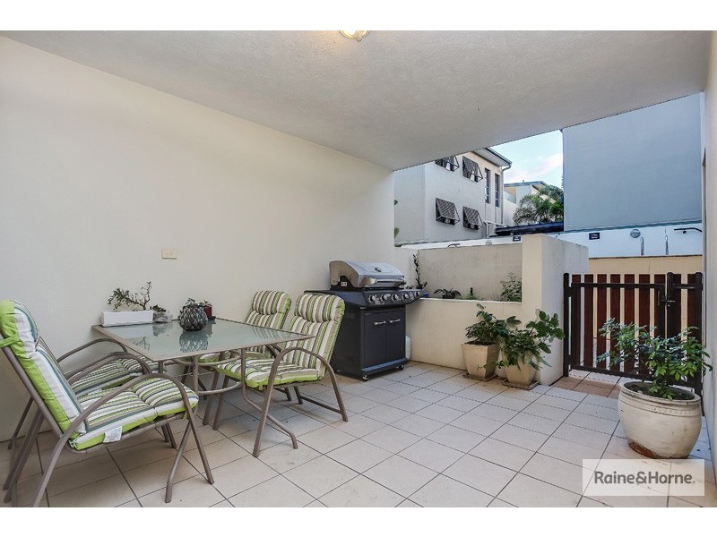 6/120 Commercial road, Teneriffe QLD 4005