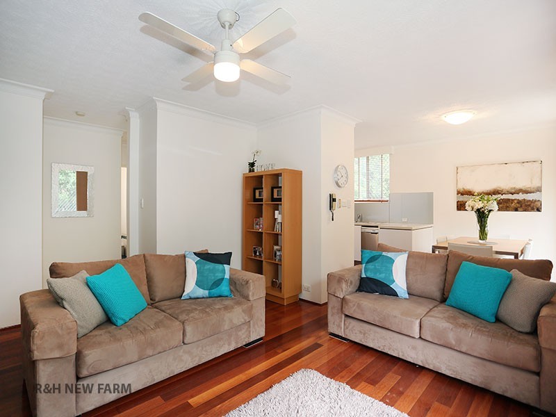 3/99 Earl Street, Greenslopes QLD 4120