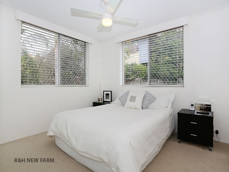 3/99 Earl Street, Greenslopes QLD 4120