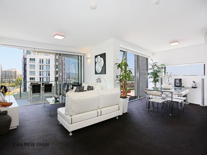 904/8 Jeays Street, Bowen Hills QLD 4006