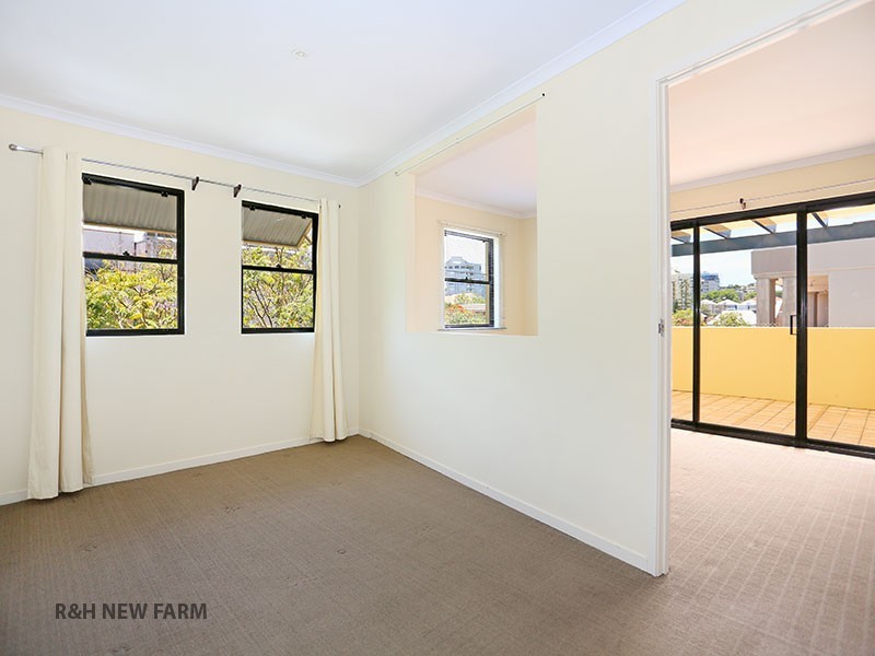8/694 Brunswick Street, New Farm QLD 4005