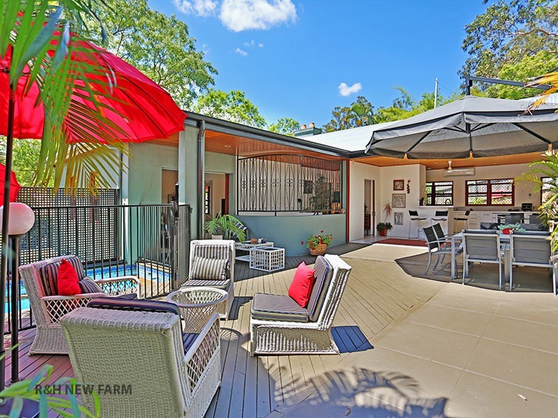 41 Steptoe Street, Chapel Hill QLD 4069