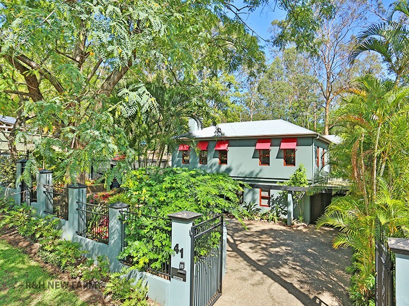 41 Steptoe Street, Chapel Hill QLD 4069