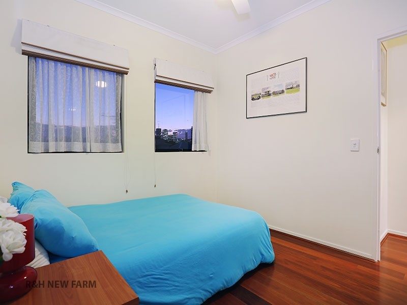 7/2 Macquarie Street, Teneriffe QLD 4005