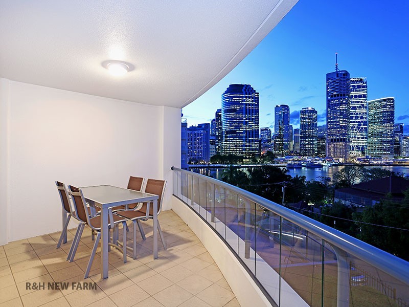 10/321 Main Street, Kangaroo Point QLD 4169