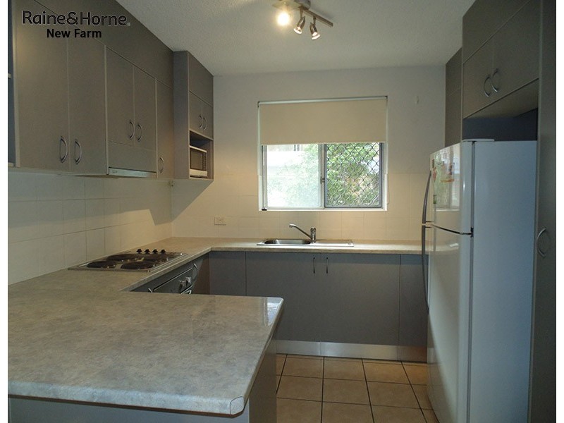 2/743 Brunswick Street, New Farm QLD 4005