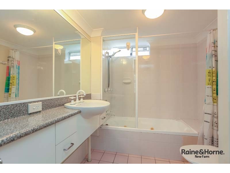 6/102 Langshaw Street, New Farm QLD 4005