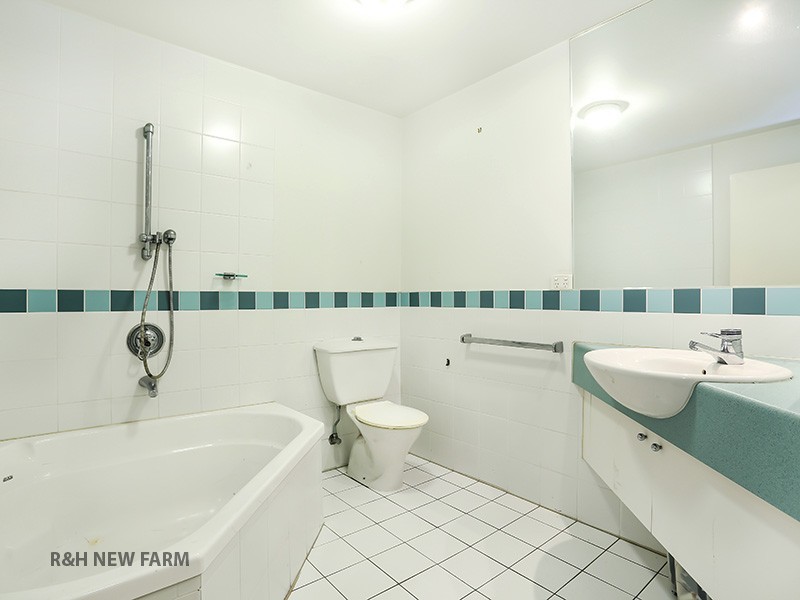 14/220 Bowen Terrace, New Farm QLD 4005