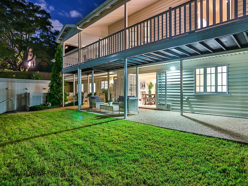 54 Christian Street, Clayfield QLD 4011