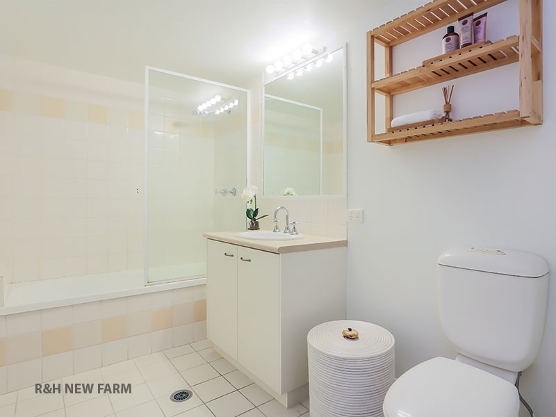 12/264 Kent Street, Newstead QLD 4006