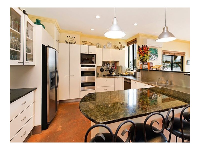 27 Laidlaw Parade, East Brisbane QLD 4169