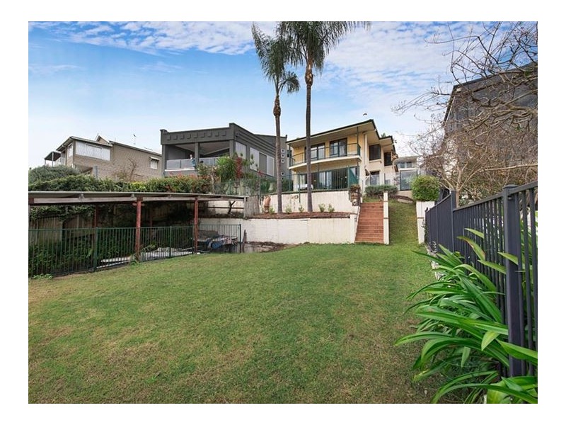 27 Laidlaw Parade, East Brisbane QLD 4169