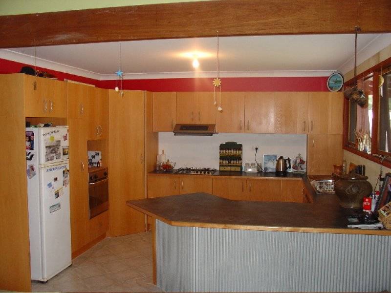 11 Lyra Drive, Lake Tabourie NSW 2539