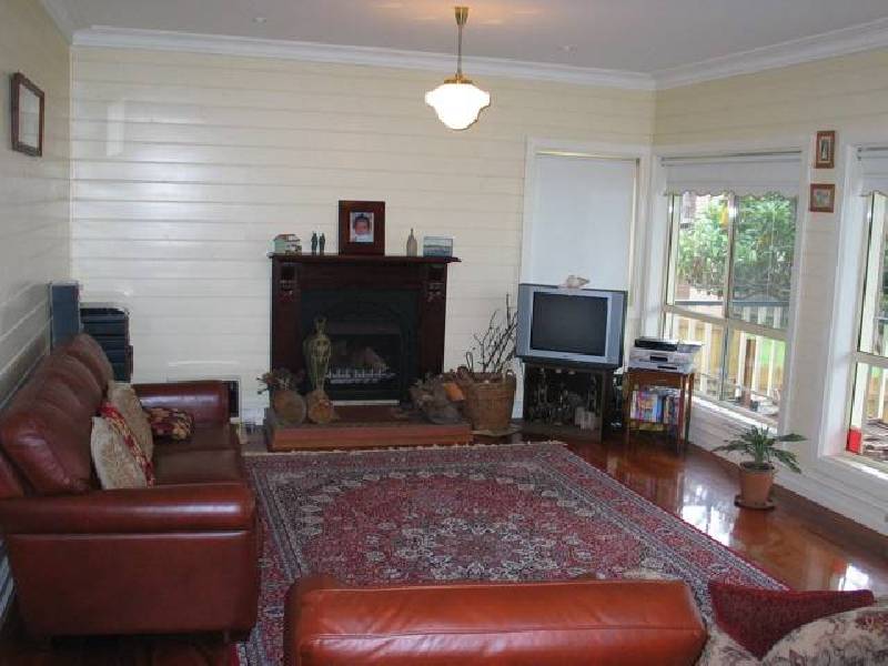 2 Kendall Crescent, Burrill Lake NSW 2539