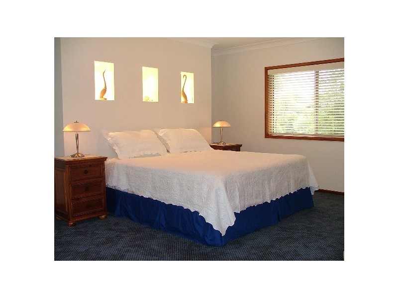 4 Clissold Street, Mollymook NSW 2539