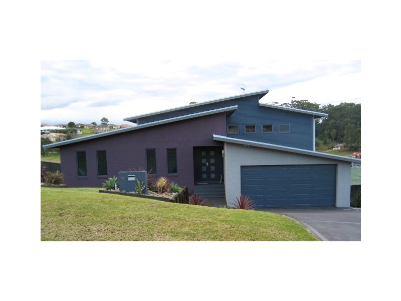 33 Springfield Drive, Mollymook NSW 2539