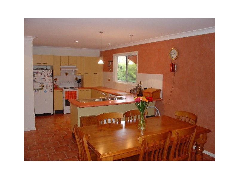 24 Scorpio Grove, Narrawallee NSW 2539