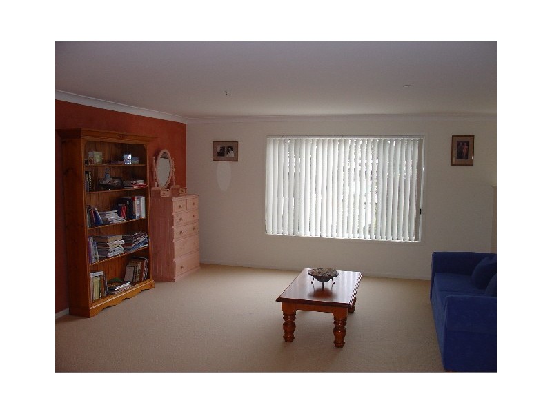 24 Scorpio Grove, Narrawallee NSW 2539