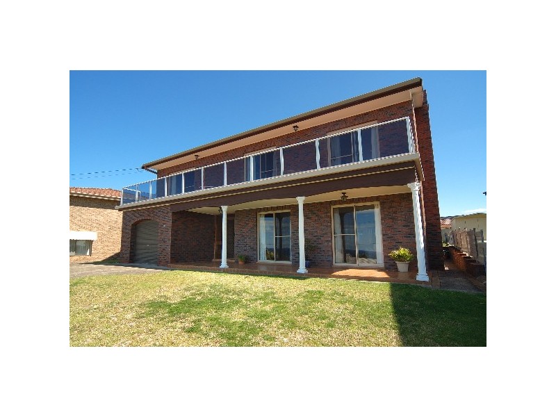 27 Pengana Crescent, Mollymook NSW 2539