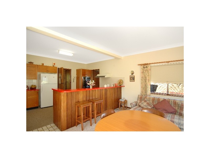 27 Pengana Crescent, Mollymook NSW 2539