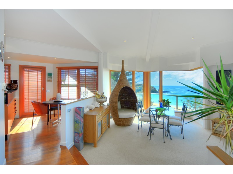 142 Mitchell Parade, Mollymook NSW 2539