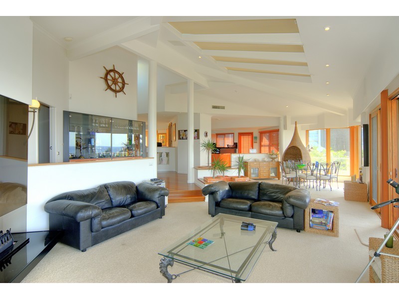 142 Mitchell Parade, Mollymook NSW 2539