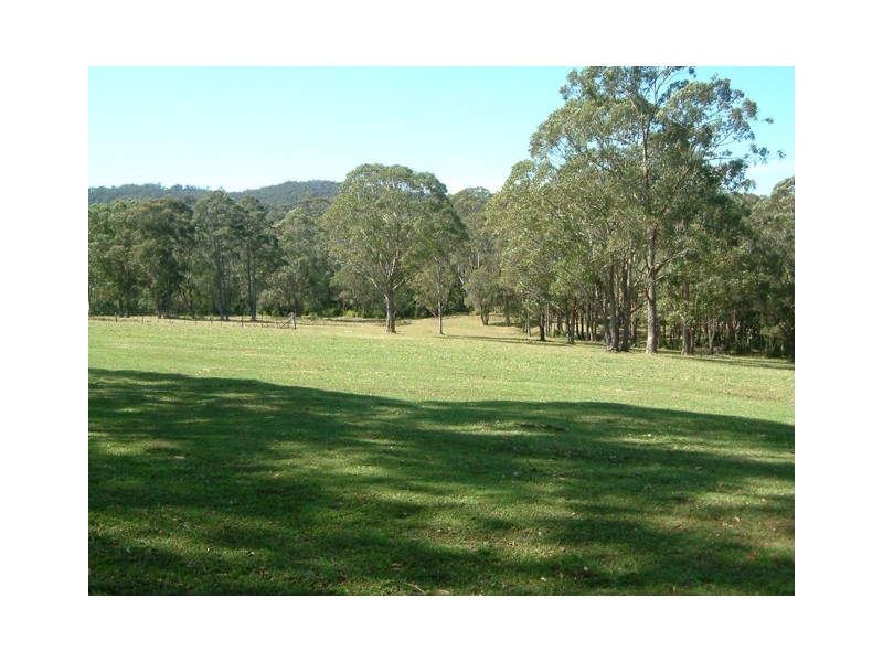 15 Fishermans Paradise Road, Conjola NSW 2539