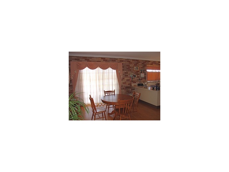 27 Princes Highway, Ulladulla NSW 2539