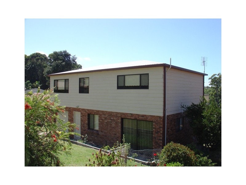 14 Gemini Way, Narrawallee NSW 2539