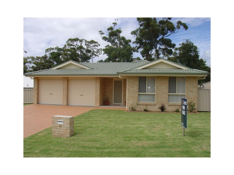 47 Royal Mantle Drive, Ulladulla NSW 2539
