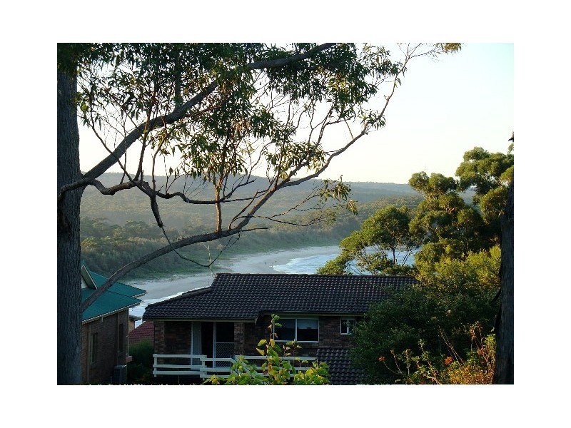 22 Bannister Head Road, Mollymook NSW 2539