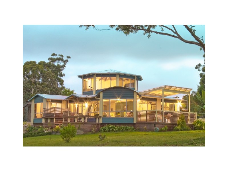 23 James Crescent, Kings Point NSW 2539