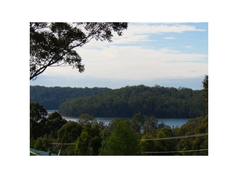 64 Cornfield Parade, Fishermans Paradise NSW 2539