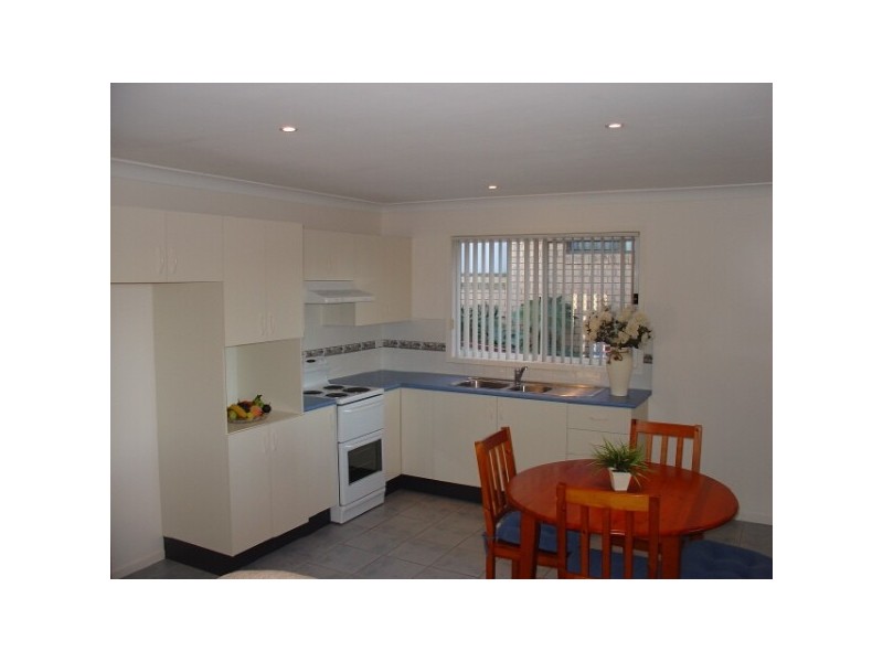 64 Cornfield Parade, Fishermans Paradise NSW 2539