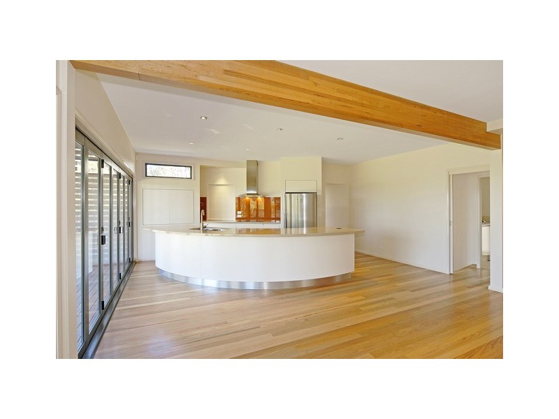 2 Mitchell Parade, Mollymook NSW 2539